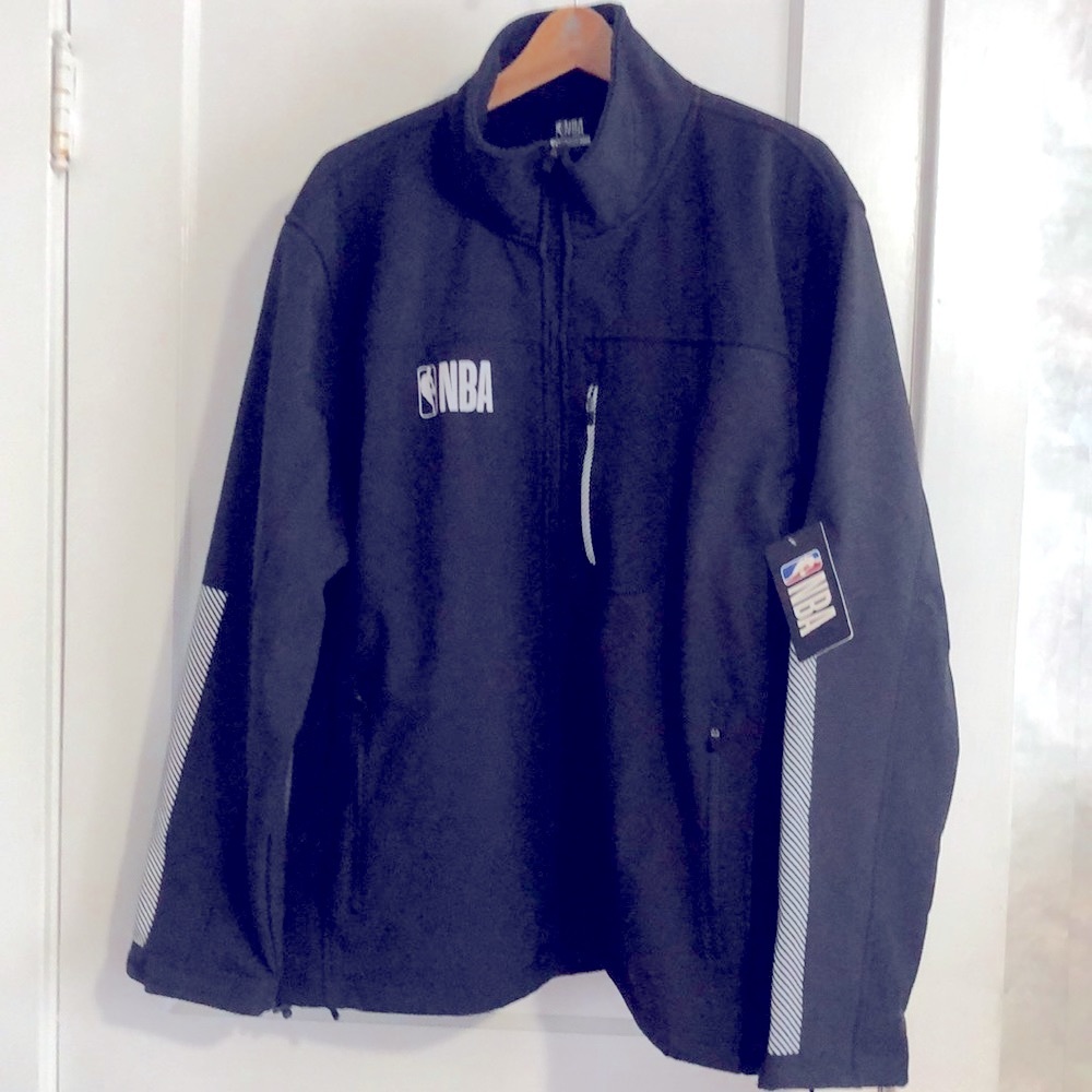 NWTs  Men’s NBA Fleece lined Jacket four zippers